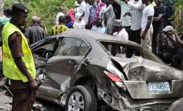 Driver disappears as truck crushes seven to death along Lagos-Ibadan Expressway